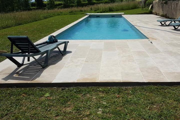 Flooring Installation - Landes